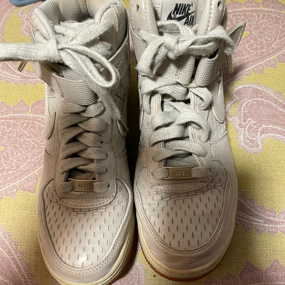 Nike hightops